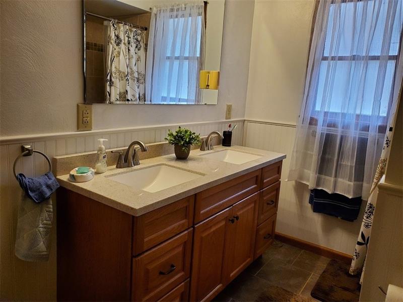 907 Solomon Temple Road Latrobe, PA 15650 - Photo 15 of 23 Gallery Image 15