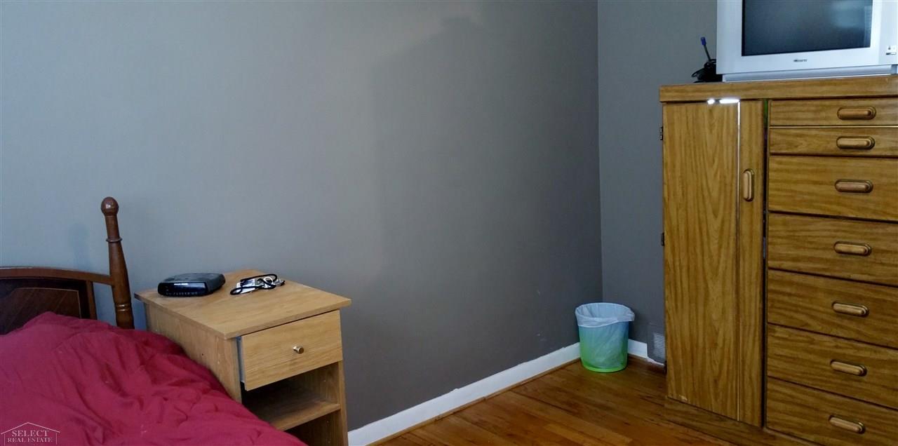 18010 Rainbow Road Fraser, MI 48026 - Photo 10 of 22