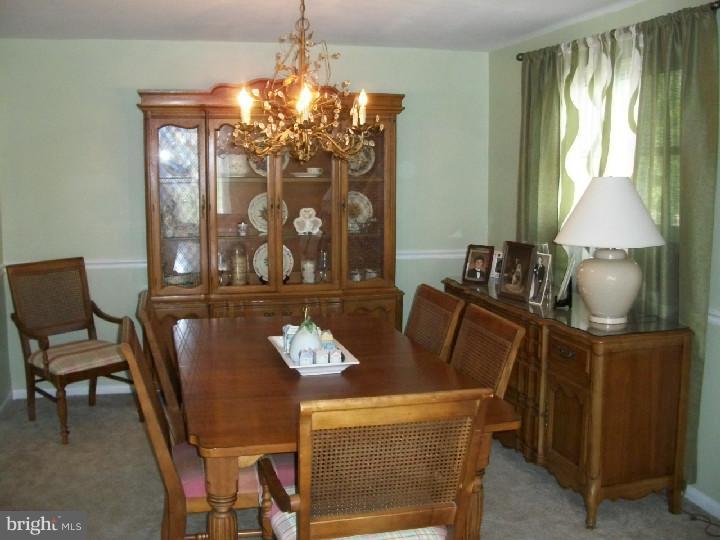 1273 Dennis Road Southampton, PA 18966 - Photo 5 of 12 Dining Room