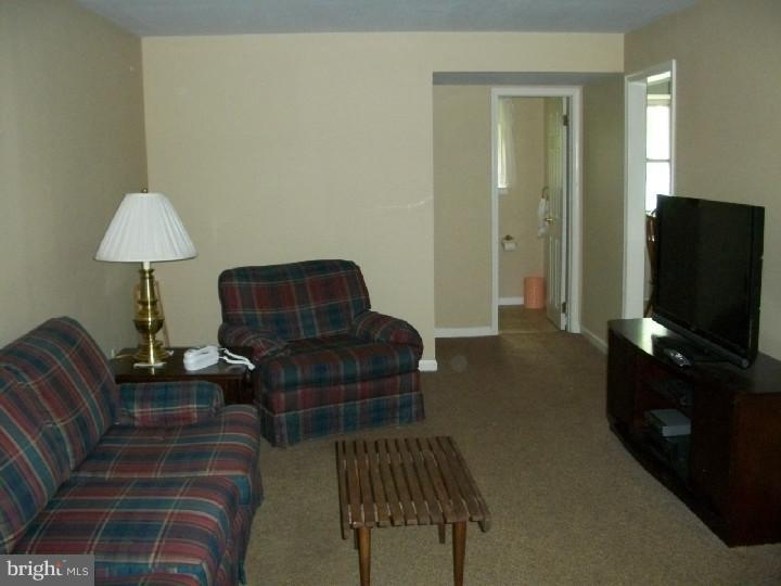 1273 Dennis Road Southampton, PA 18966 - Photo 9 of 12 Den