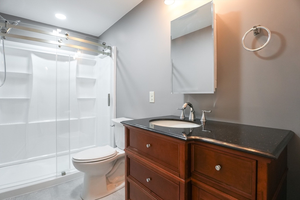 1477 Dunhamtown Brimfield Road Brimfield, MA 01010 - Photo 14 of 34