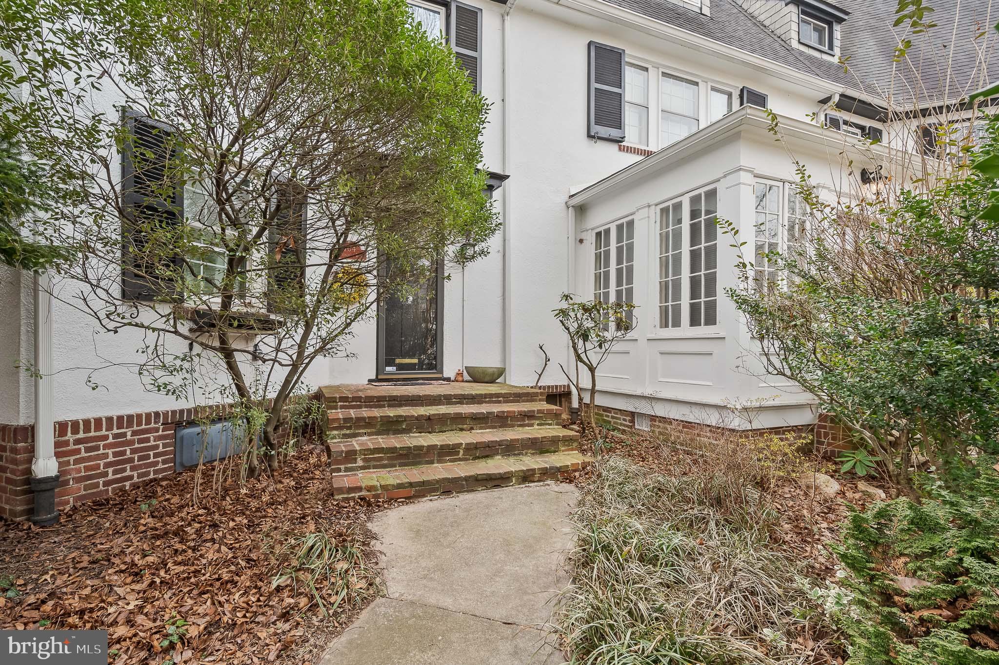 704 Nottingham Road Wilmington, DE 19805 - Photo 2 of 4