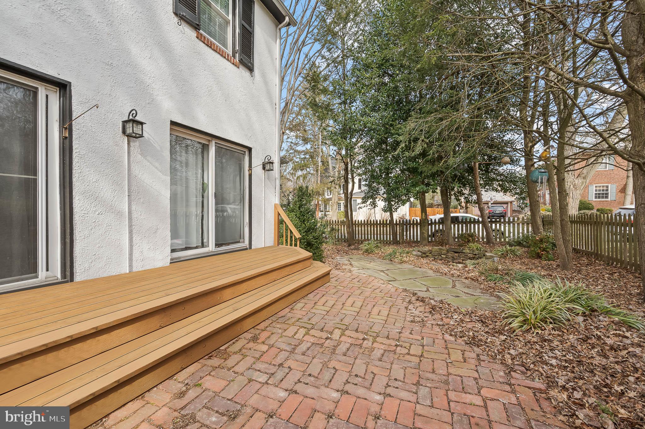 704 Nottingham Road Wilmington, DE 19805 - Photo 3 of 4