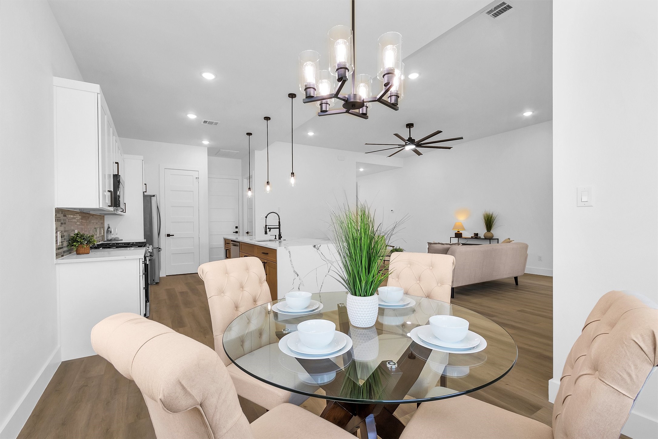 2007 King Street Houston, TX 77026 - Photo 21 of 40