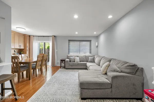 $475,000 | 20 Arrowsmith Court, Unit 26, Matawan, NJ 07747