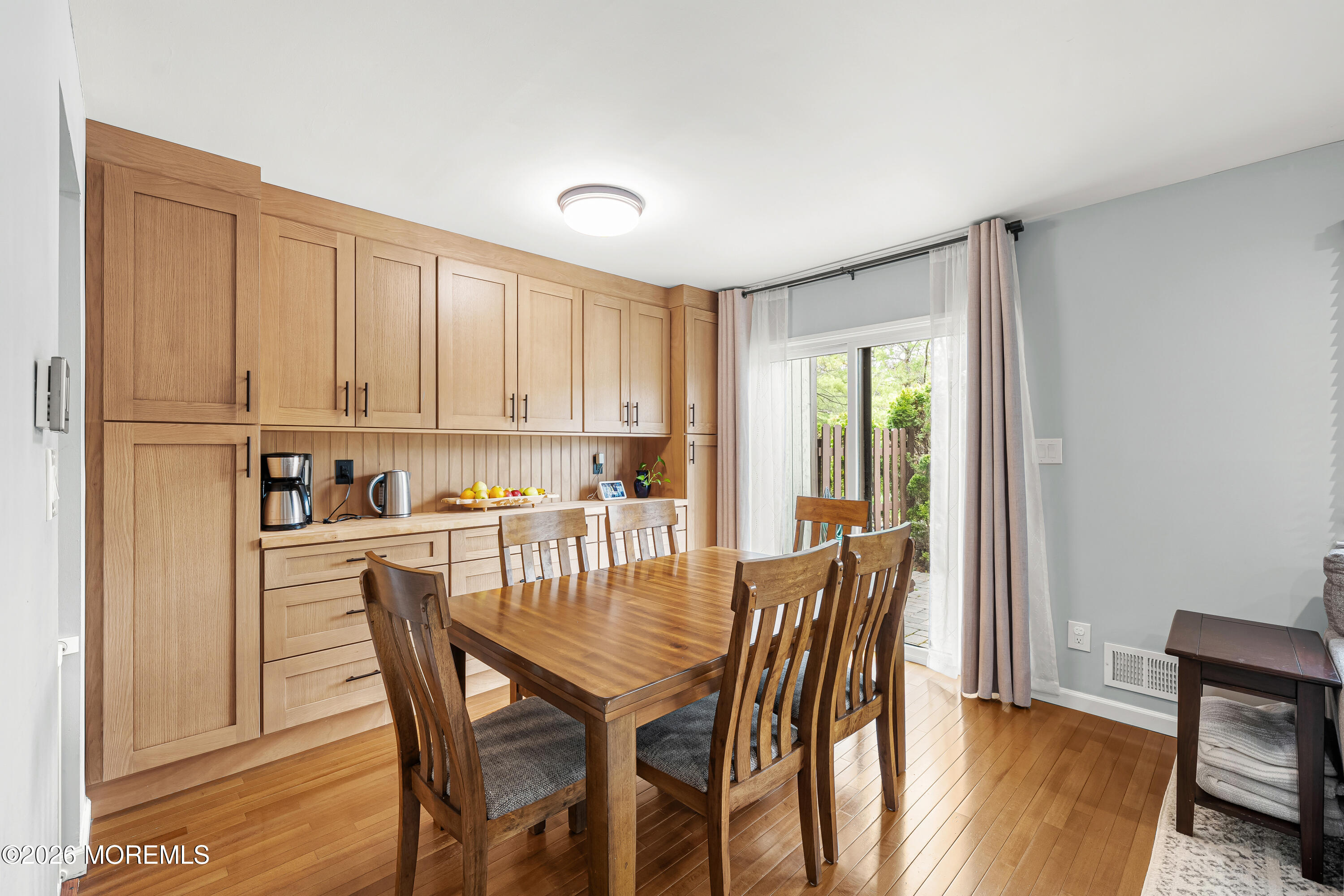 20 Arrowsmith Court, Unit 26 Matawan, NJ 07747 - Photo 19 of 48 20 Arrowsmith Ct Matawan - Interiors-2