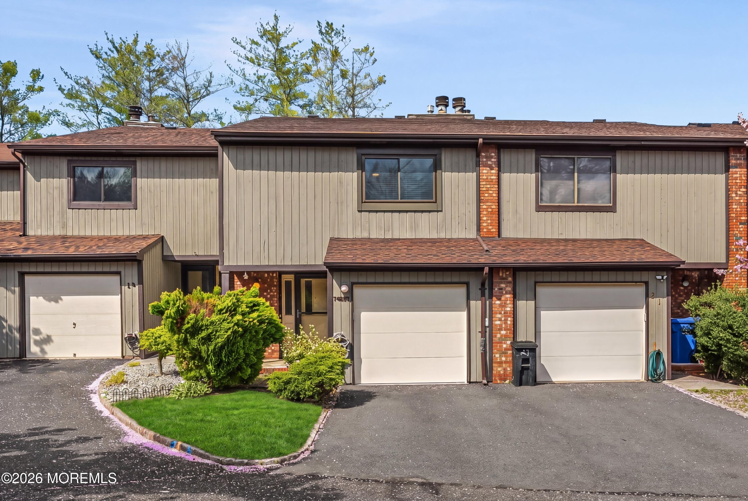 20 Arrowsmith Court, Unit 26 Matawan, NJ 07747 - Photo 2 of 48 20 Arrowsmith Ct Matawan - Exterior Fron