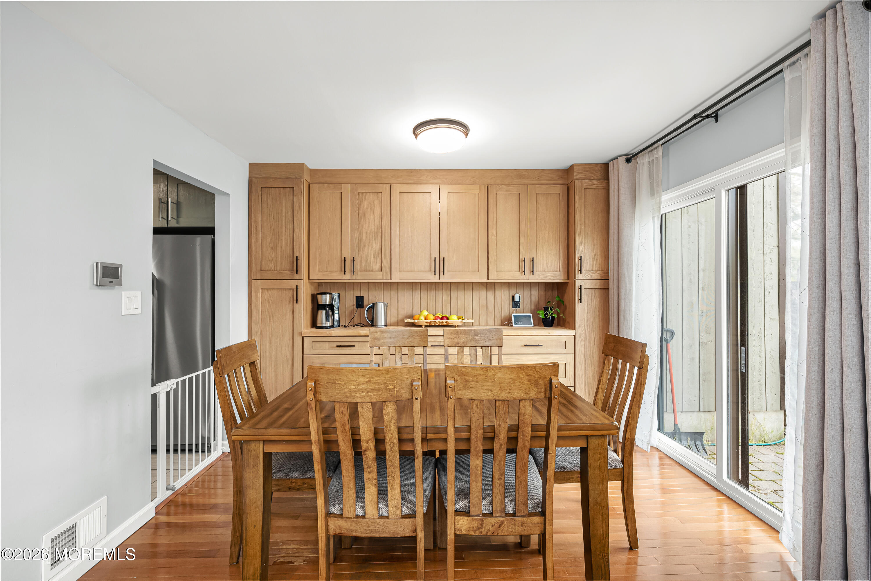 20 Arrowsmith Court, Unit 26 Matawan, NJ 07747 - Photo 21 of 48 20 Arrowsmith Ct Matawan - Interiors-1