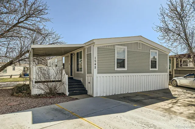 $108,000 | 2885 East Midway Boulevard, Denver, CO 80234