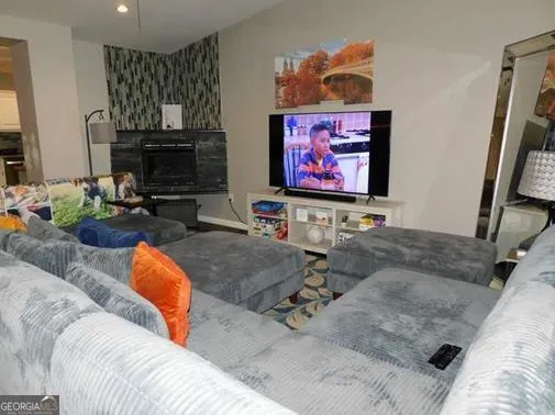 $230,000 | 517 Greenview Avenue Southeast, Conyers, GA 30094