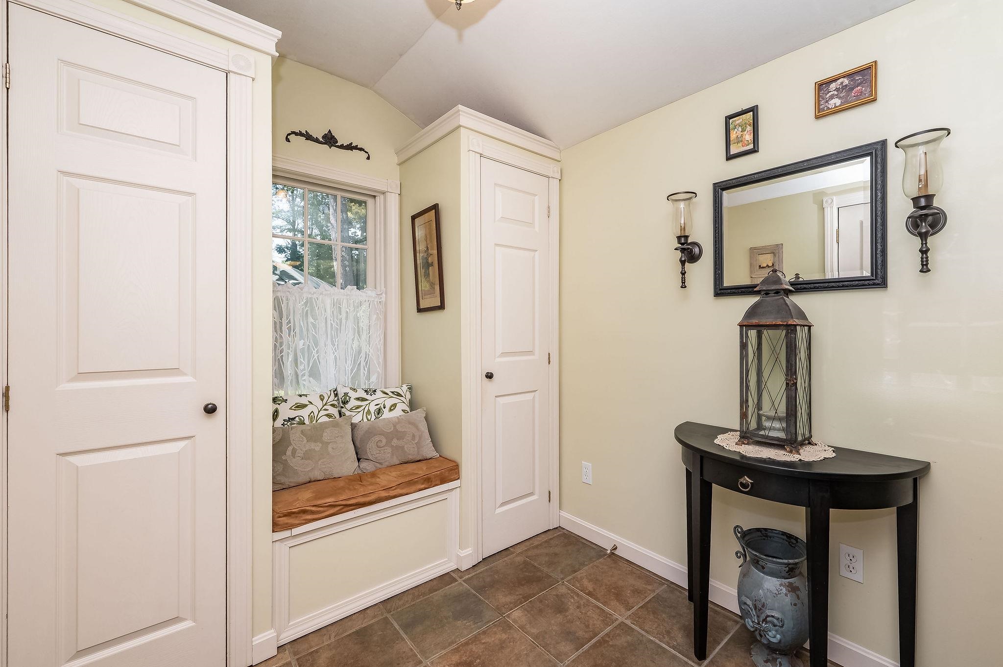 67 Dry Hill Road Rochester, NH 03867 - Photo 4 of 41
