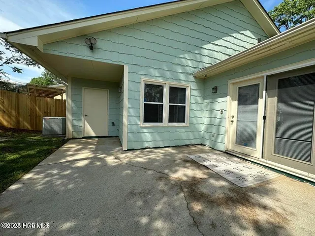 $1,700 | 3718 Pine Knoll Drive, Raleigh, NC 27604