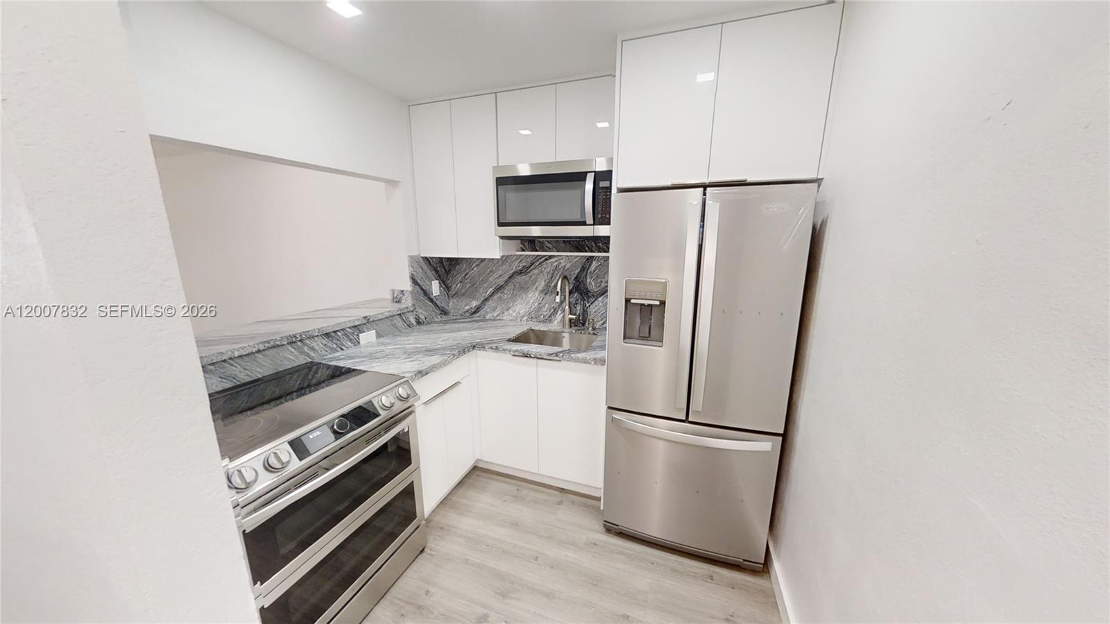 1441 Lincoln Road, Unit 309 Miami Beach, FL 33139 - Photo 1 of 20