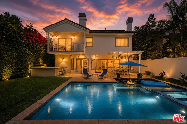 $2,500,000 | 5419 Tampa Avenue, Tarzana, CA 91356