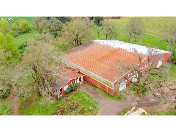 $1,300,000 | 10425 Edmunson Drive Southeast, Salem, OR 97317