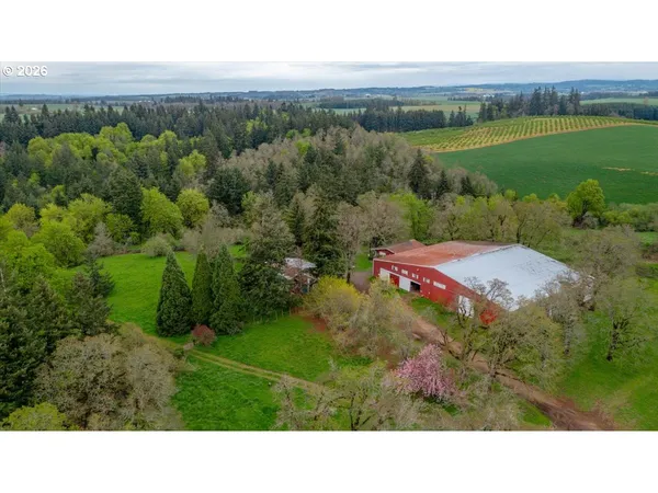 $1,300,000 | 10425 Edmunson Drive Southeast, Salem, OR 97317