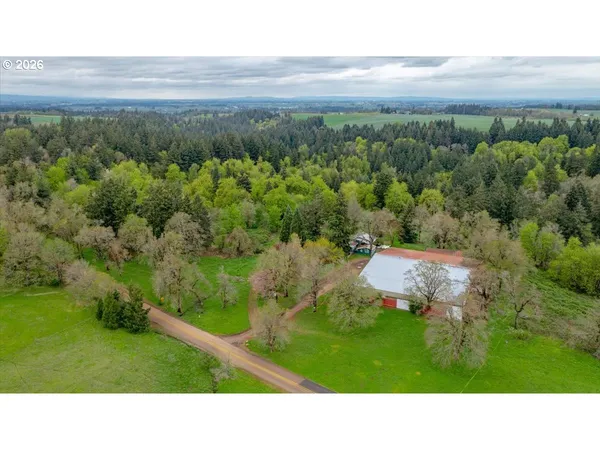 $1,300,000 | 10425 Edmunson Drive Southeast, Salem, OR 97317