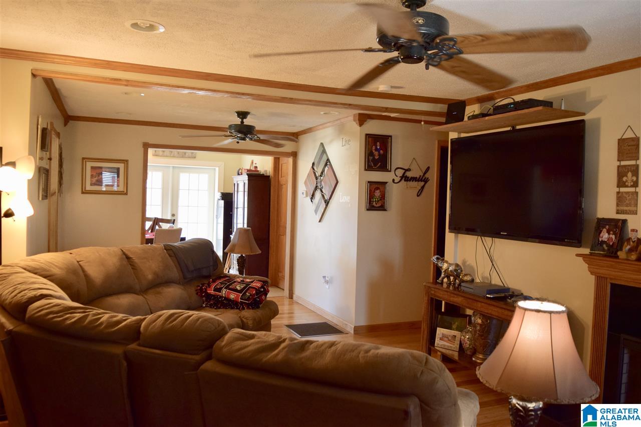 1421 Sugar Ridge Road Morris, AL 35116 - Photo 13 of 36