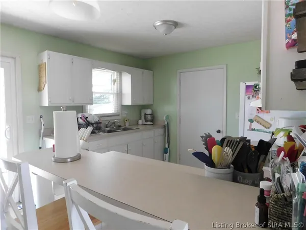 $189,900 | 116 Nichols Avenue, Salem, IN 47167