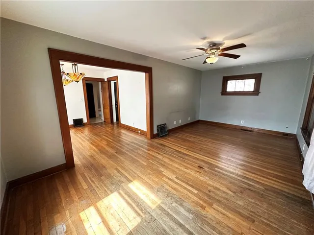 $254,900 | 1026 East 21st Avenue, Kansas City, MO 64116