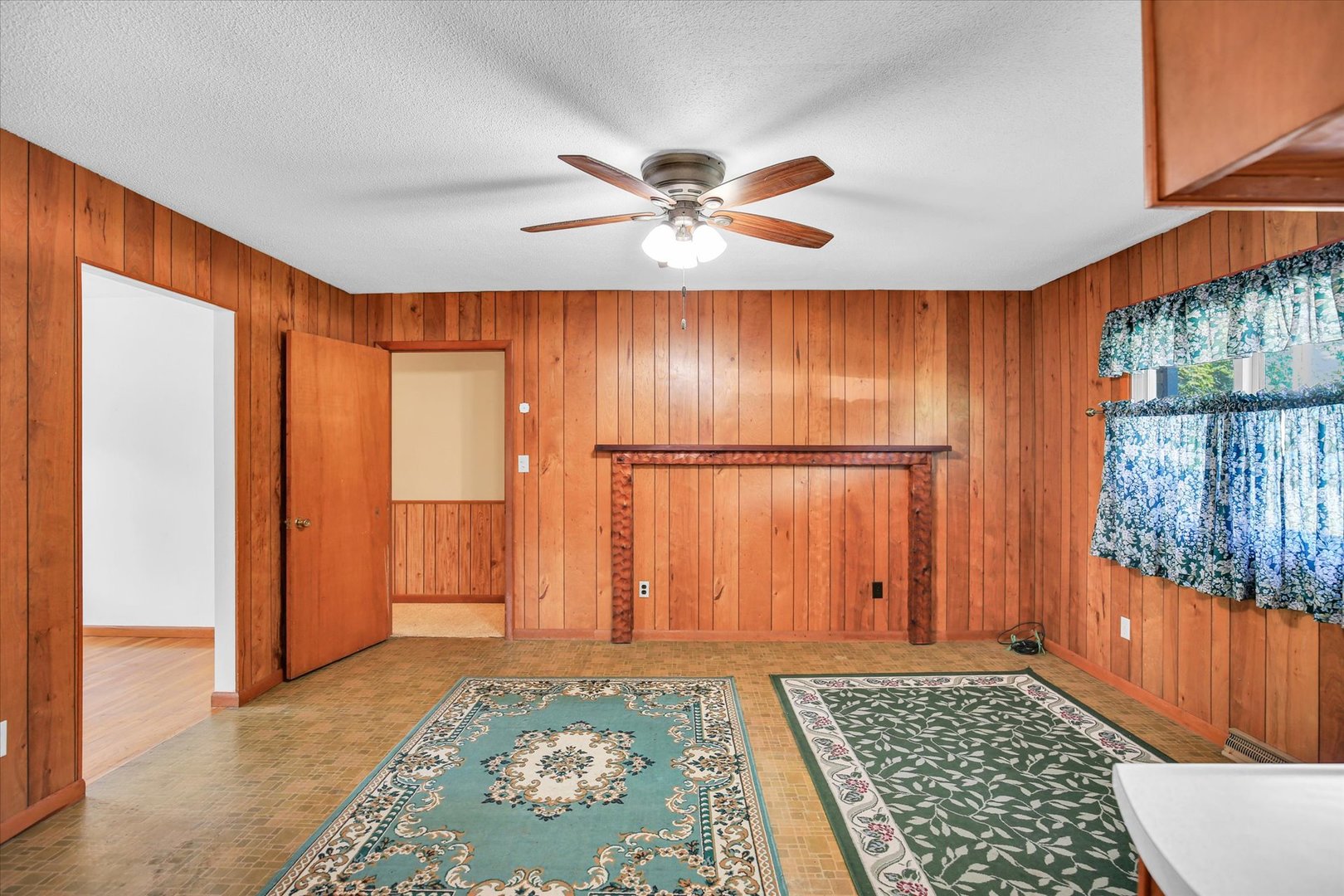 57 Mary Lane Champaign, IL 61822 - Photo 16 of 45