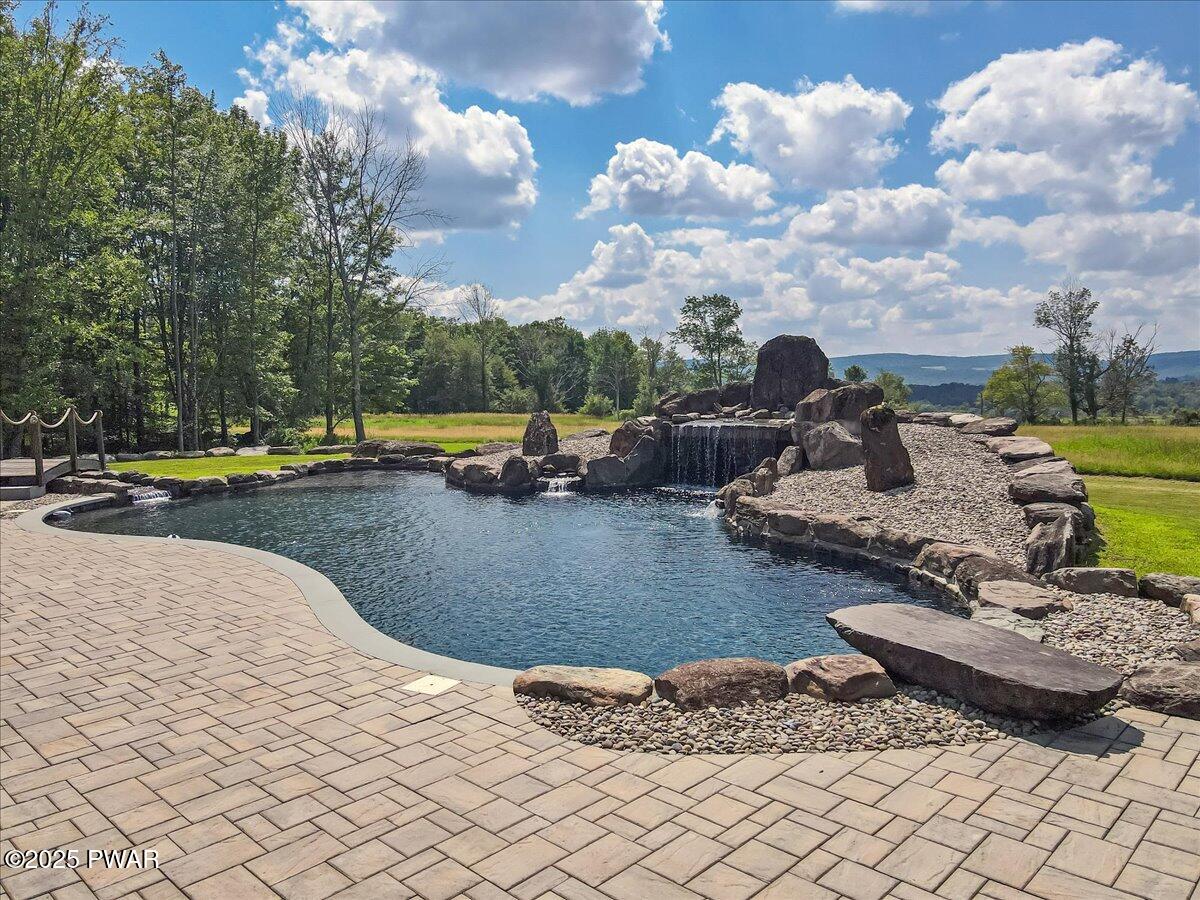259 Ayoub Road Pleasant Mount, PA 18453 - Photo 4 of 144
