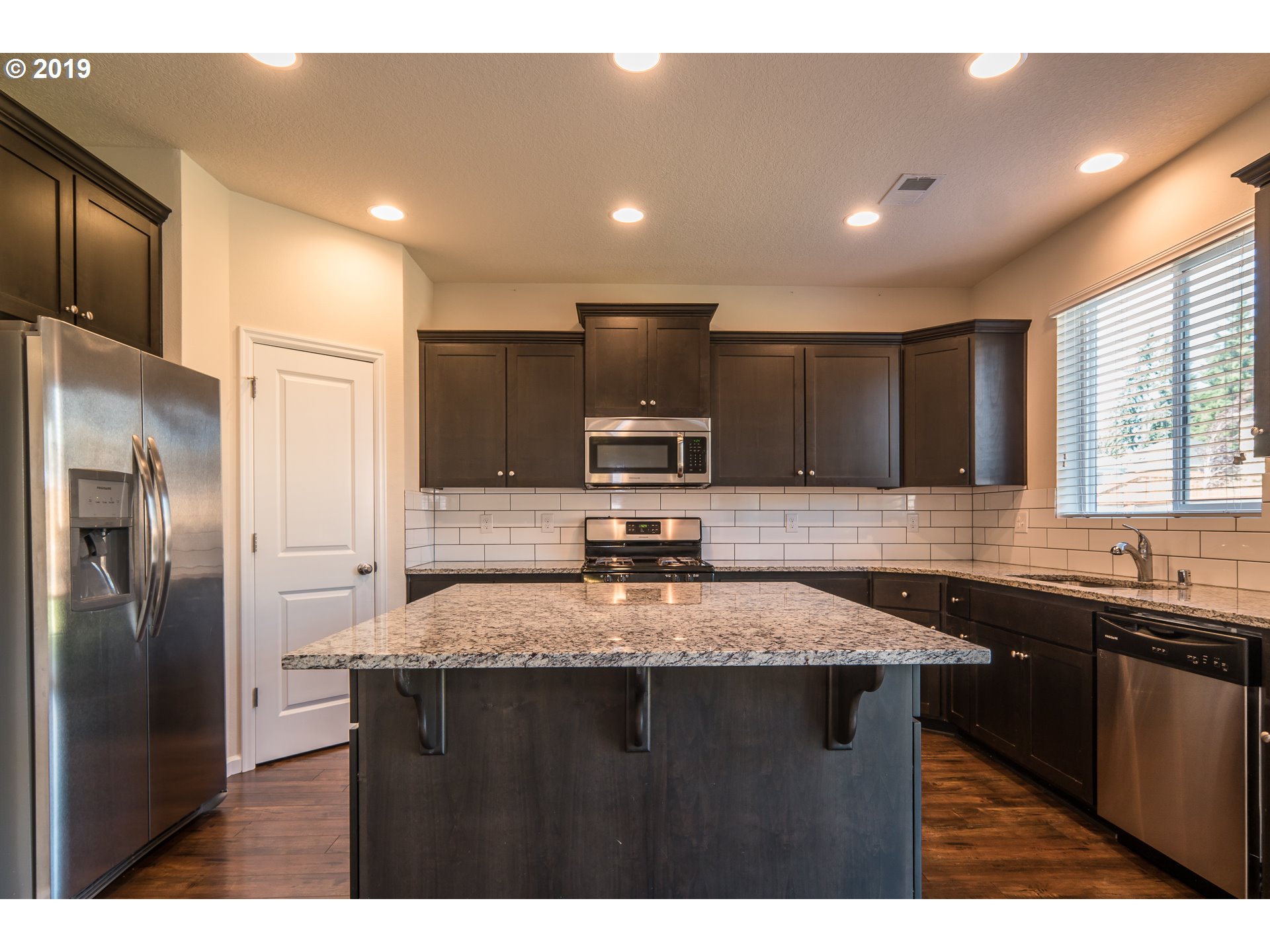 968 North 35th Avenue Ridgefield, WA 98642 - Photo 5 of 30