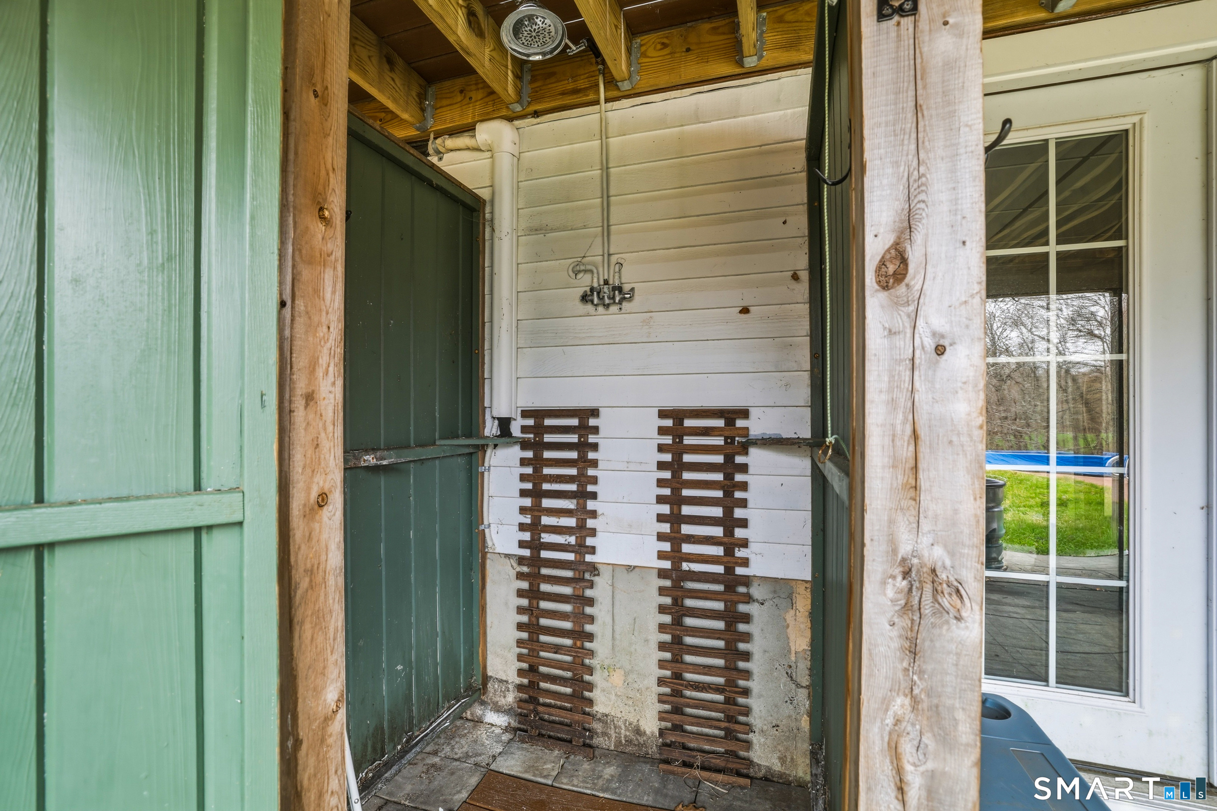 51 Sugar Loaf Road Guilford, CT 06437 - Photo 30 of 40 a view of balcony