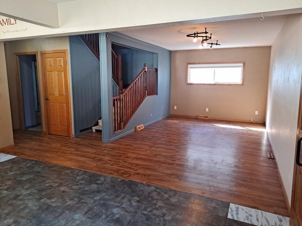 630 Hatton Street Brooten, MN 56316 - Photo 8 of 13