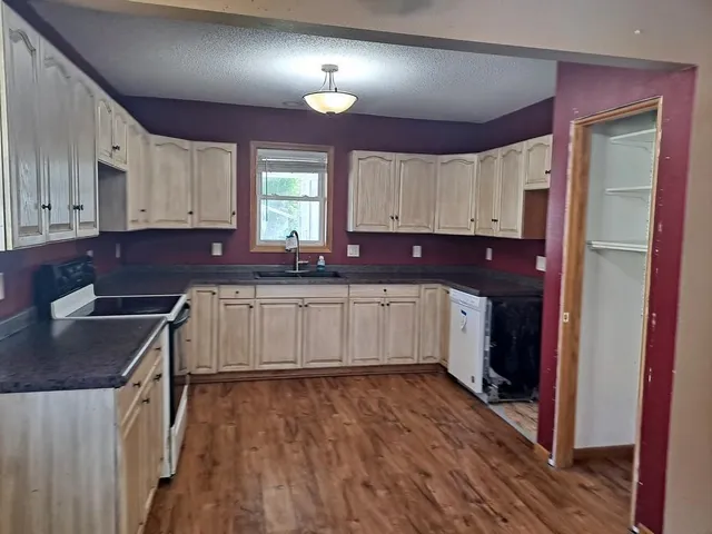 $164,900 | 630 Hatton Street, Brooten, MN 56316