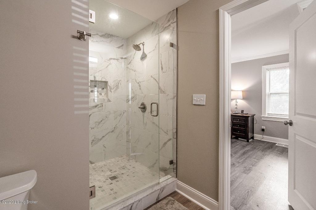 4321 Lowe Road Louisville, KY 40220 - Photo 16 of 26 Master Bath