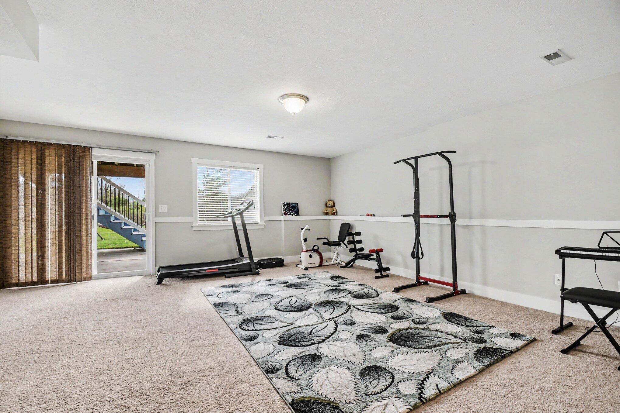 5954 Sable Ridge Drive Southeast Kentwood, MI 49508 - Photo 14 of 19 IMG_1113 (1)