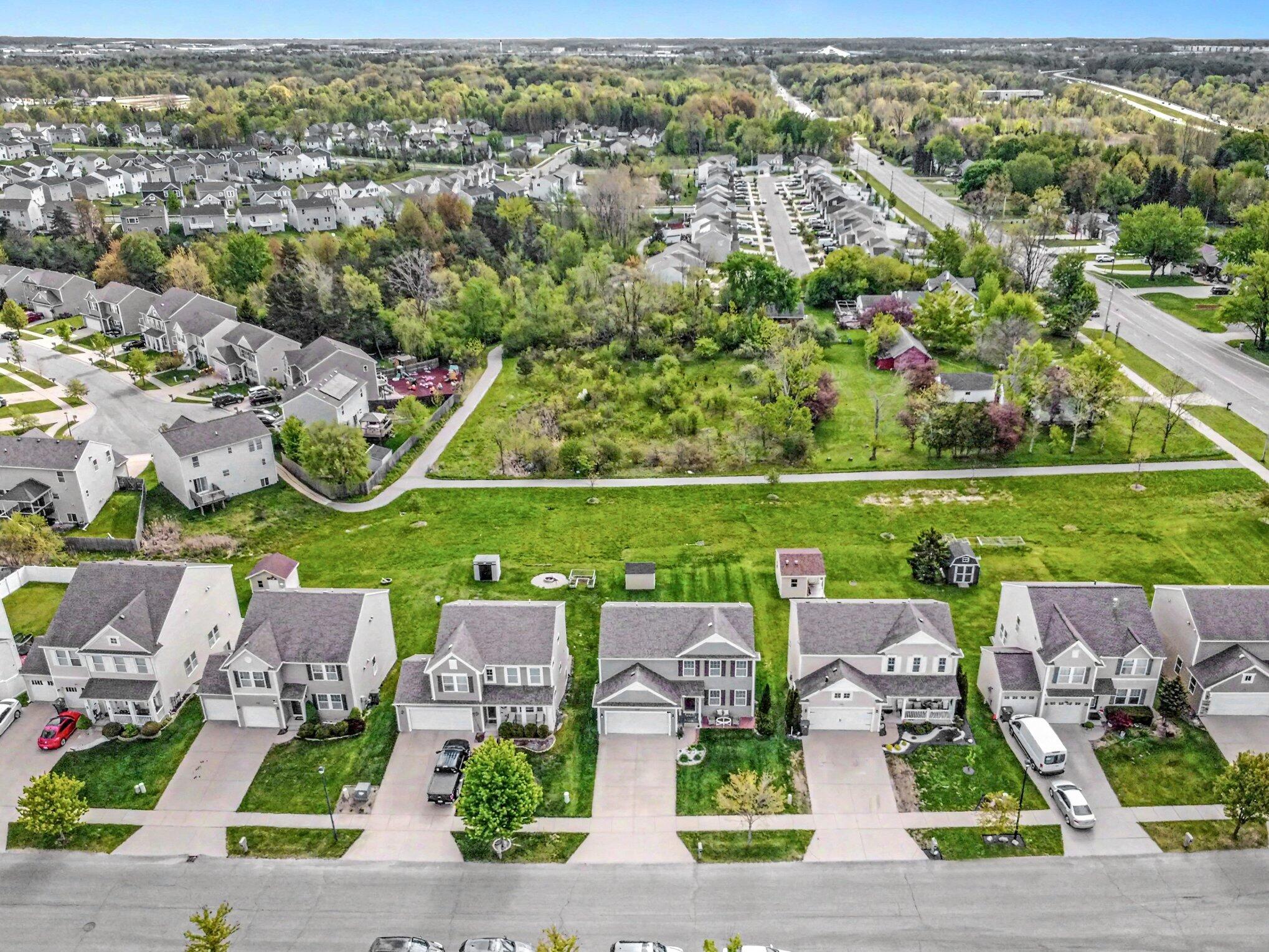 5954 Sable Ridge Drive Southeast Kentwood, MI 49508 - Photo 17 of 19 IMG_1098 (1)