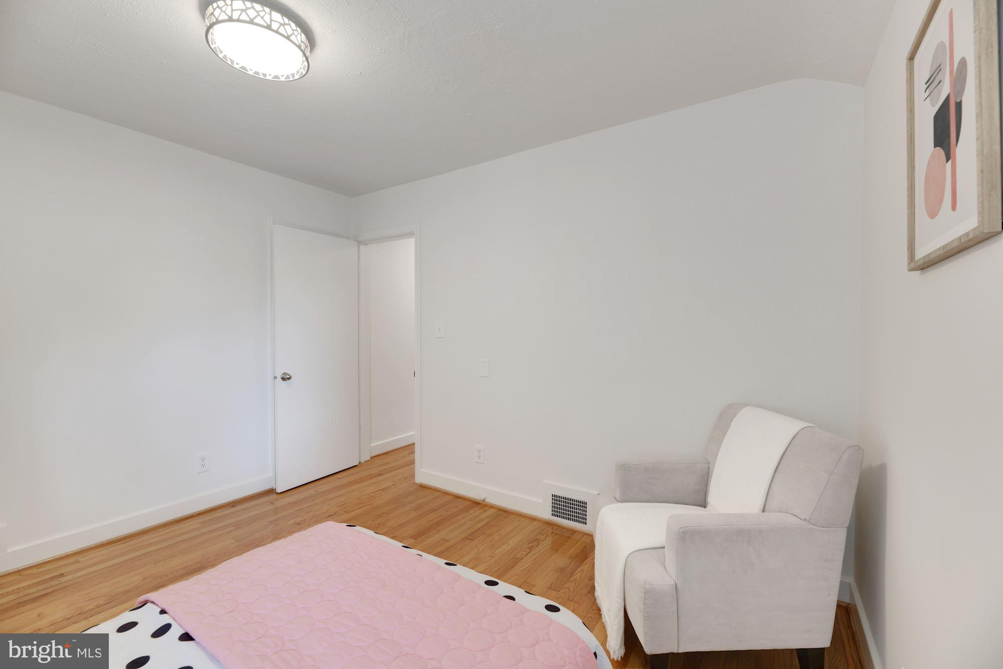 1210 North Stuart Street Arlington, VA 22201 - Photo 18 of 31