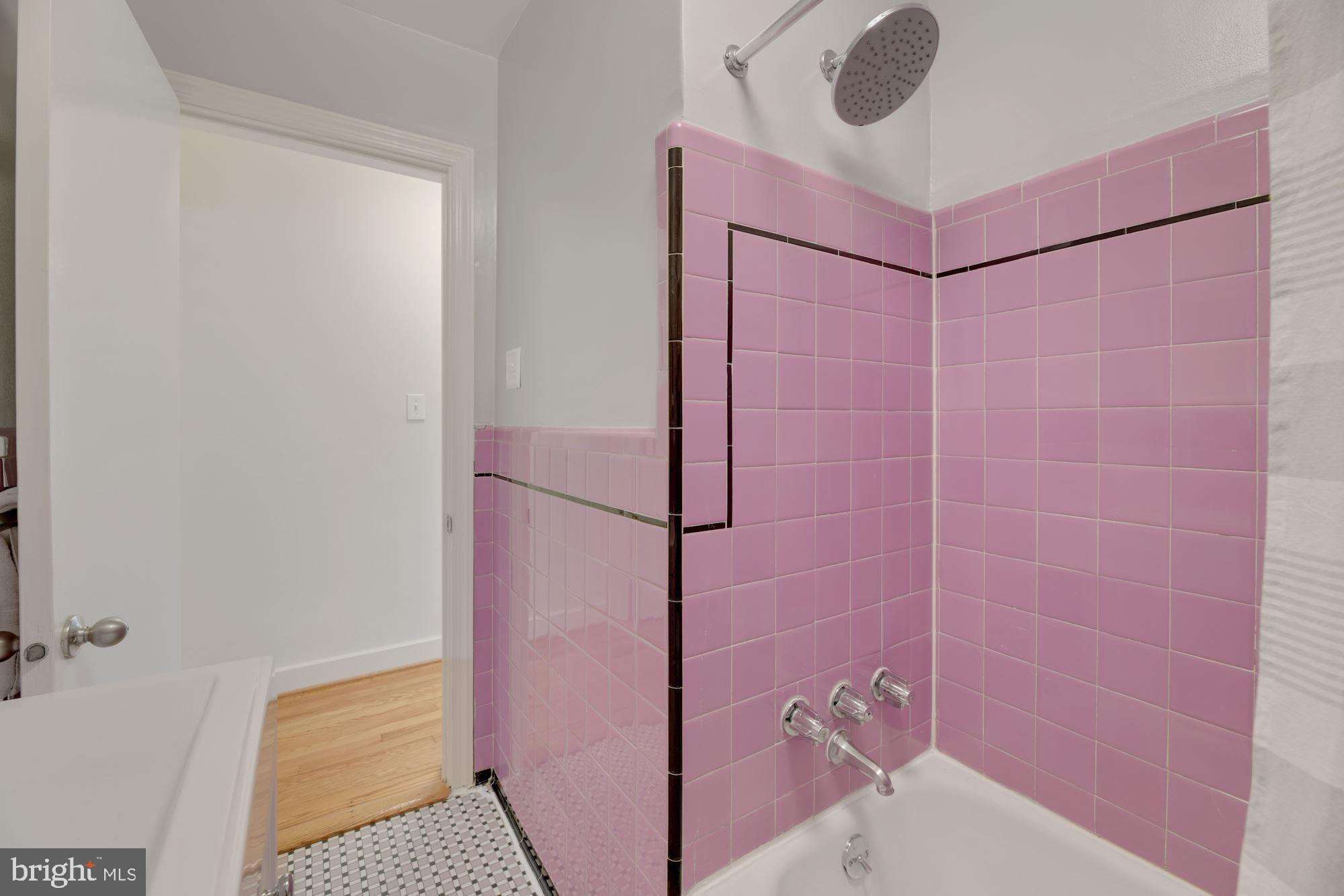 1210 North Stuart Street Arlington, VA 22201 - Photo 20 of 31 Second