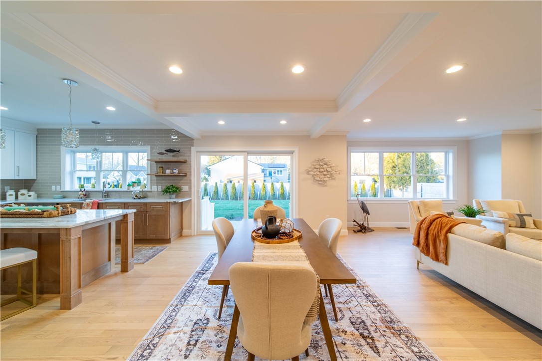 100 Primrose Drive Warwick, RI 02818 - Photo 10 of 44