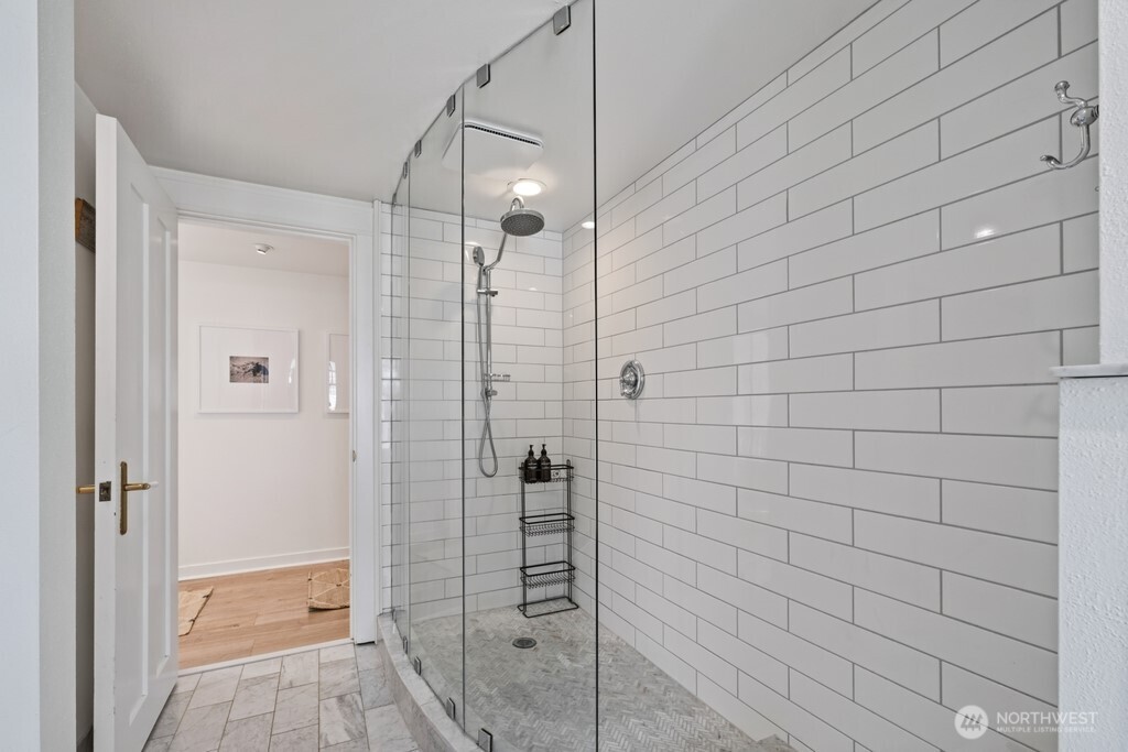75 East Road Tacoma, WA 98406 - Photo 23 of 38