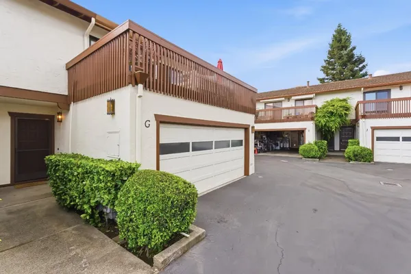 $1,249,000 | 1430 Gordon Street, Unit G, Redwood City, CA 94061