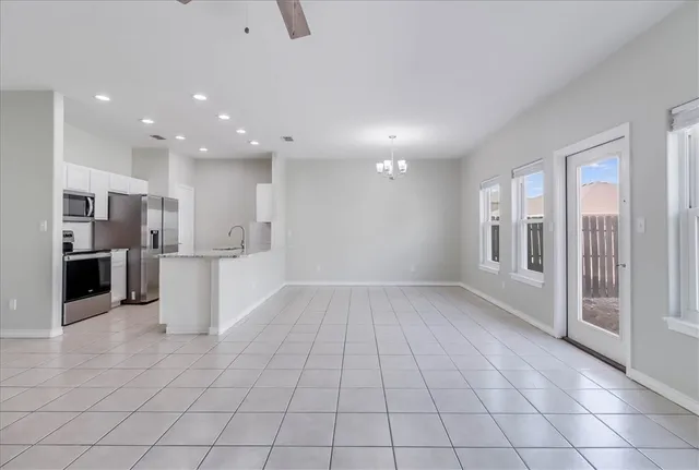 $2,350 | 15513 Palmira Avenue, Unit B, Corpus Christi, TX 78418