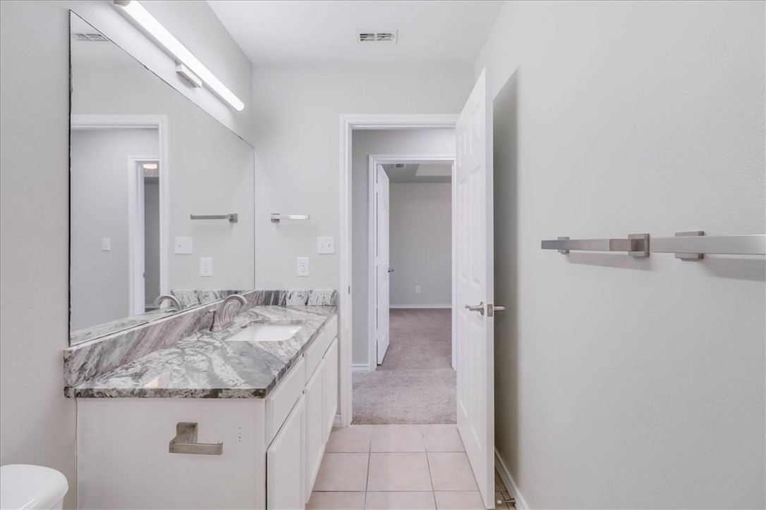 15513 Palmira Avenue, Unit B Corpus Christi, TX 78418 - Photo 35 of 39