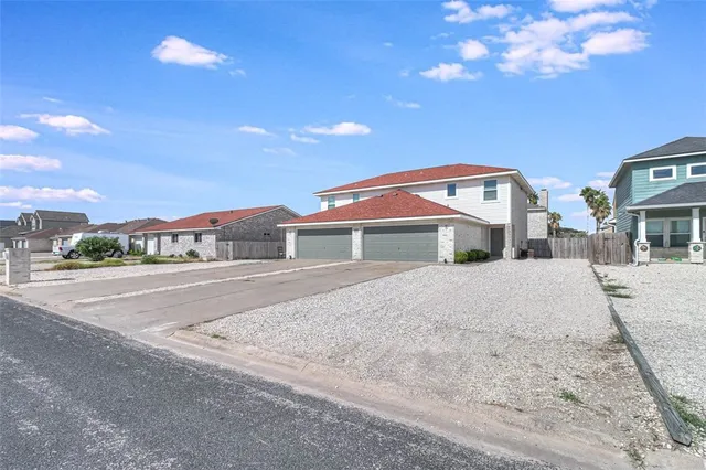 $2,350 | 15513 Palmira Avenue, Unit B, Corpus Christi, TX 78418