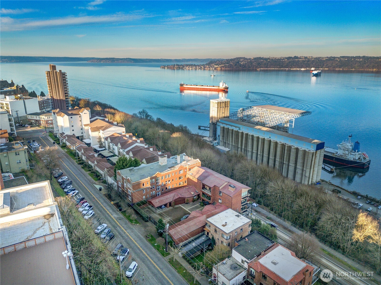 35 Broadway, Unit 1 Tacoma, WA 98402 - Photo 27 of 34