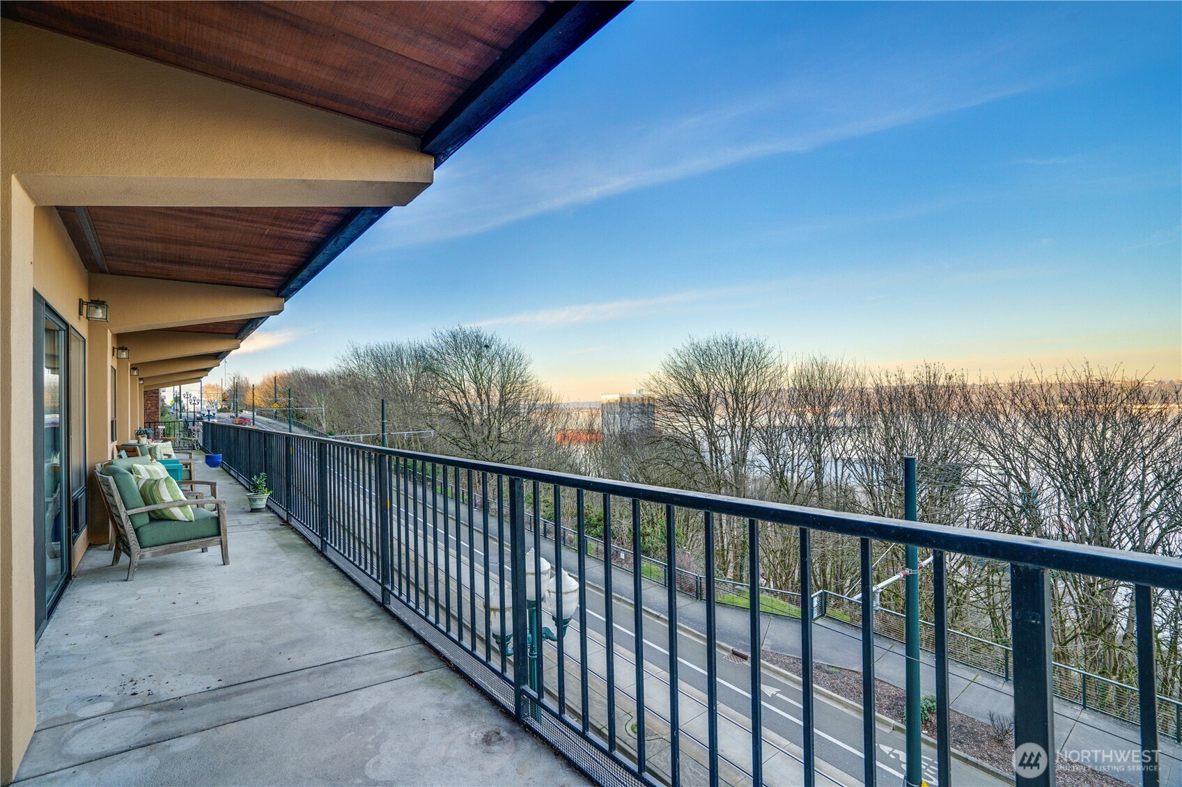 35 Broadway, Unit 1 Tacoma, WA 98402 - Photo 28 of 34