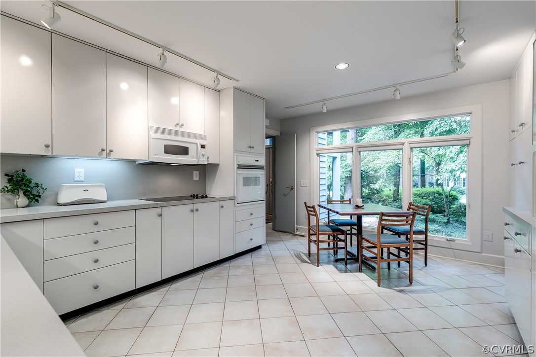 9605 Georges Bluff Road Henrico, VA 23229 - Photo 22 of 36 Gallery Image 22