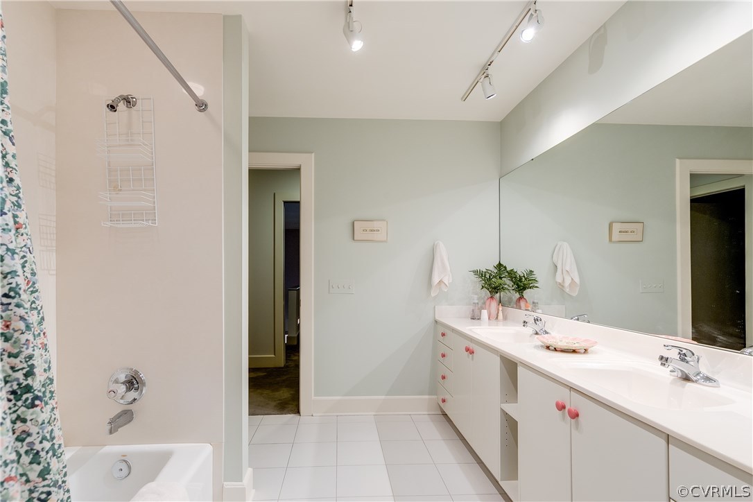9605 Georges Bluff Road Henrico, VA 23229 - Photo 30 of 36 Gallery Image 30