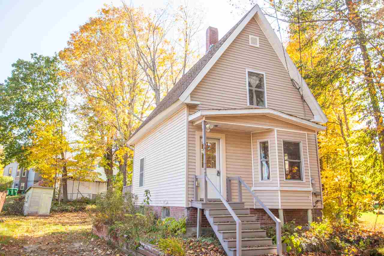 18 Autumn Street Rochester, NH 03868 - Photo 3 of 31