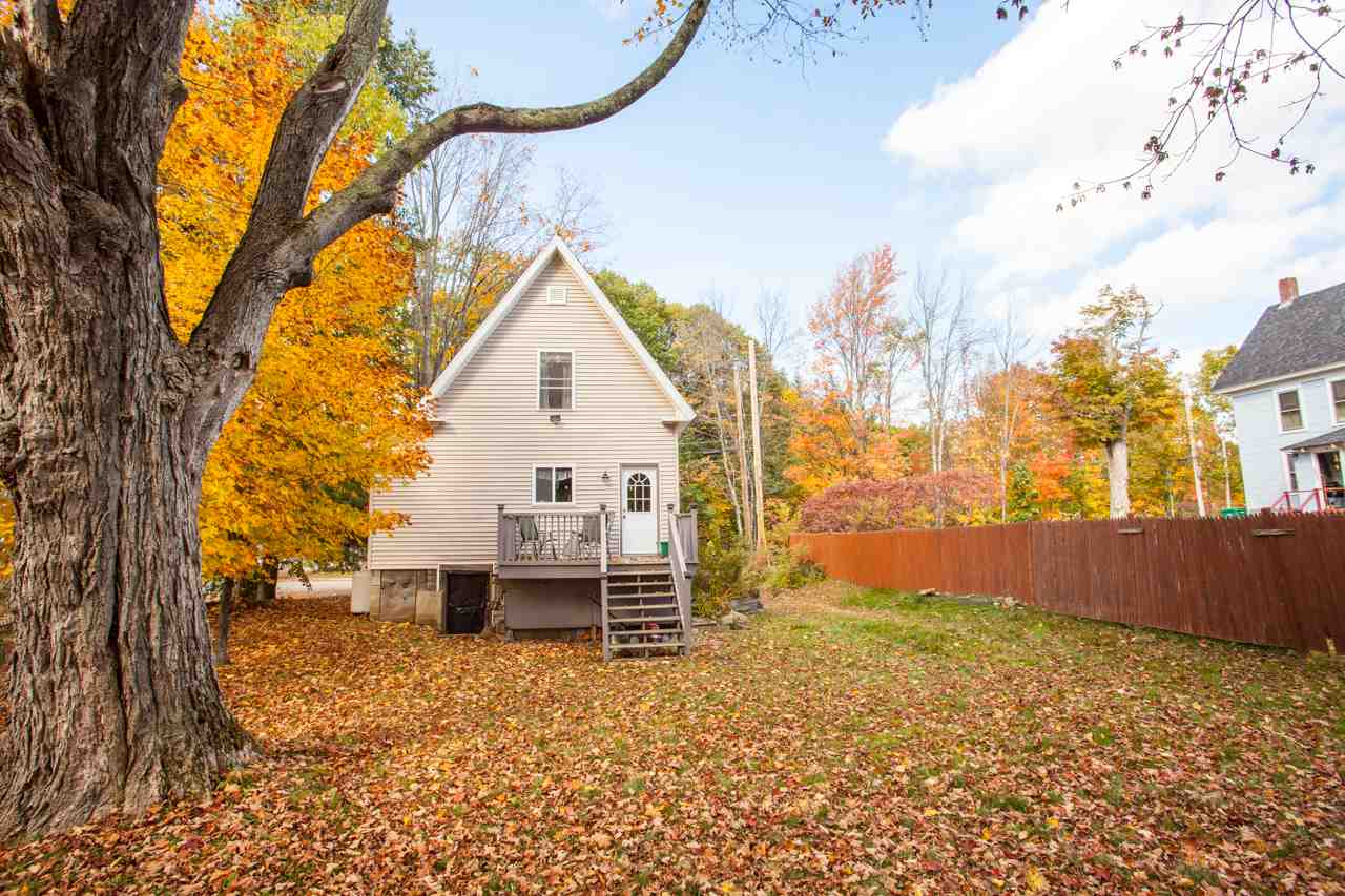 18 Autumn Street Rochester, NH 03868 - Photo 5 of 31