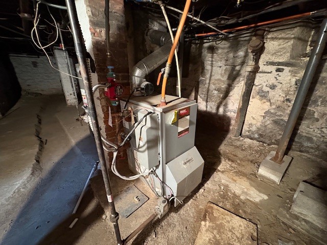 36 Sterling Street Rochester, NY 14606 - Photo 24 of 39