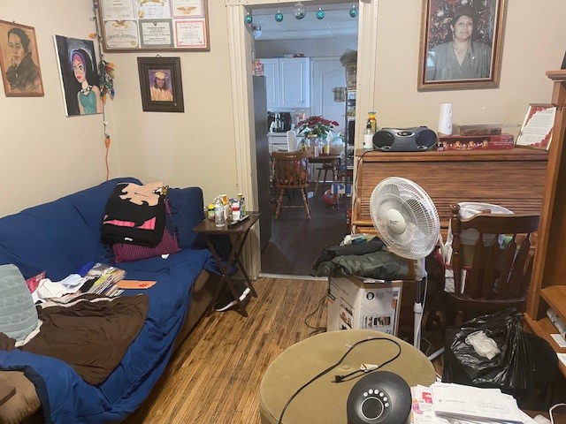 36 Sterling Street Rochester, NY 14606 - Photo 8 of 39