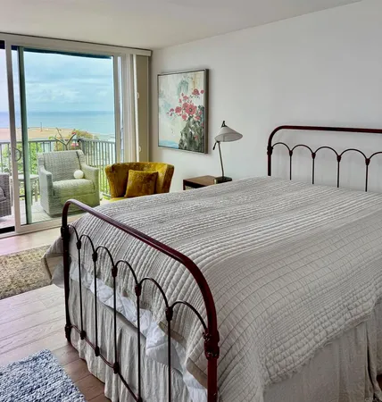 $14,500 | 424 Stratford Court, Unit A32, Del Mar, CA 92014
